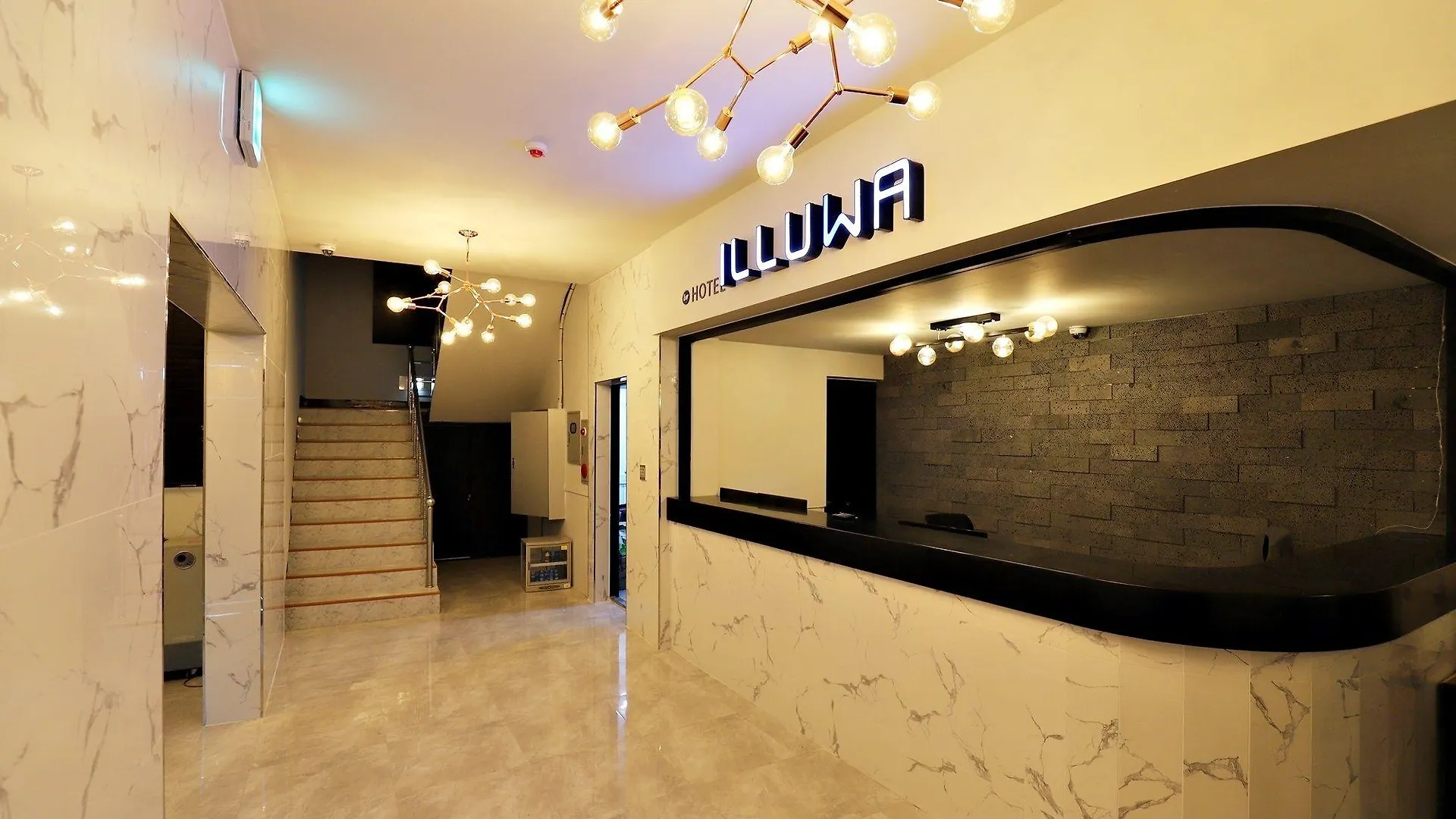 ***  Incheon Illuwa Hotel South Korea