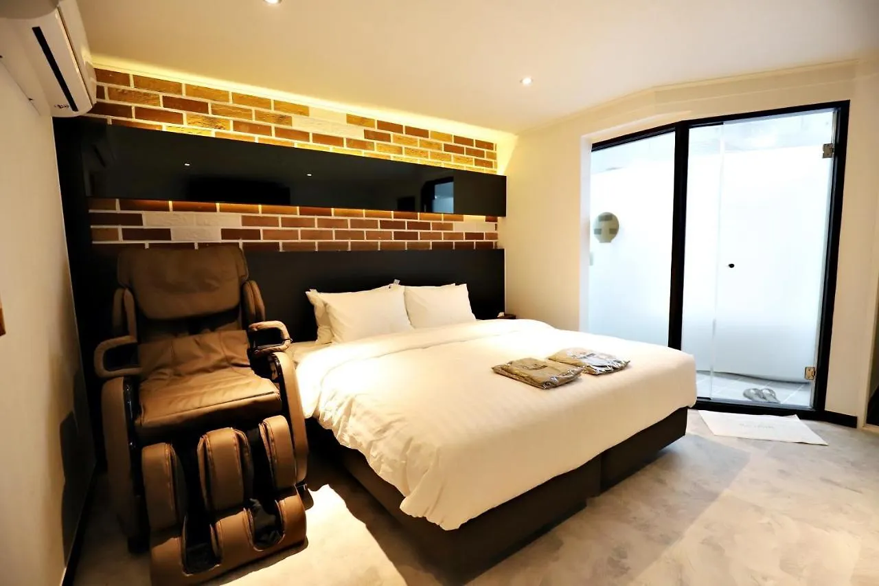 Incheon Illuwa Hotel 3*,  South Korea